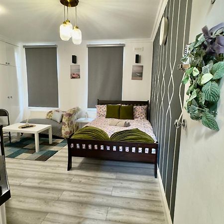 דירות לונדון Guest&Rest 5 מראה חיצוני תמונה